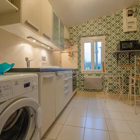 Holiday home La Met Au Loup
