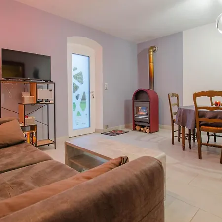 La Met Au Loup Tatil Evi Charmont-sous-Barbuise